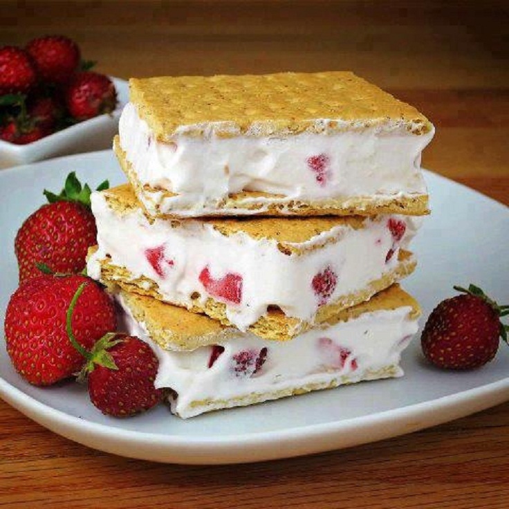 Low Fat Strawberry Dessert 90