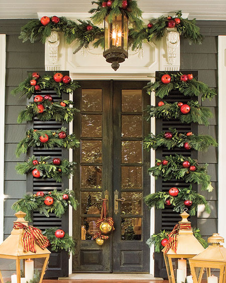 Simple Front Porch Christmas Decorating Ideas 