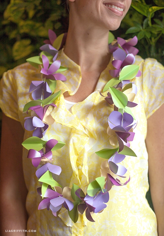 DIY_Paper_Flower_Lei