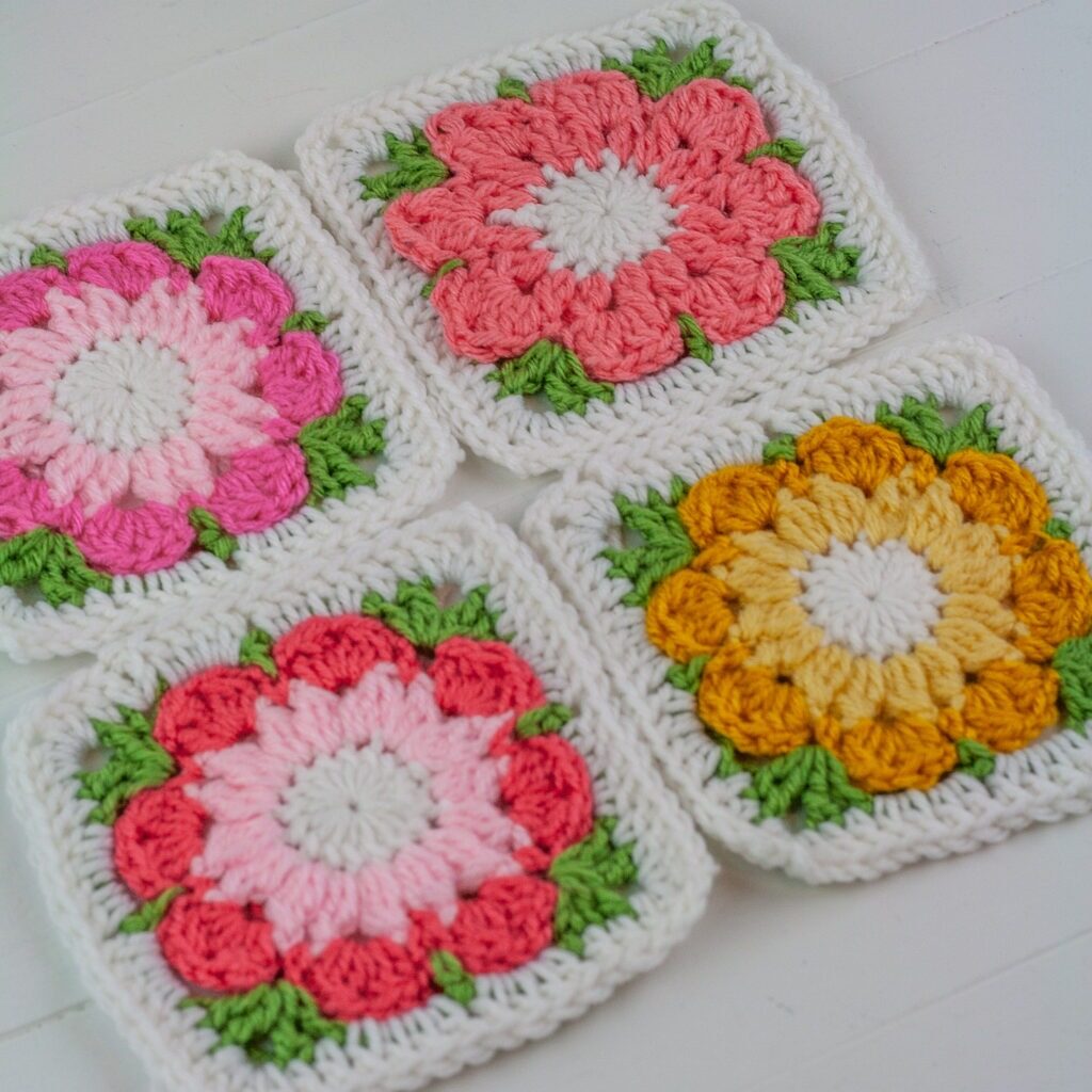 crochet-granny-pattern--1024x1024