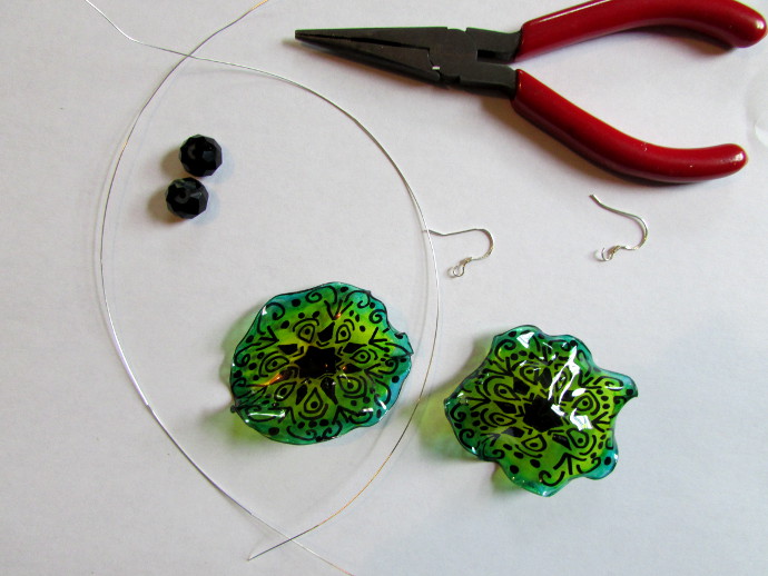 plastic-bottle-earings-