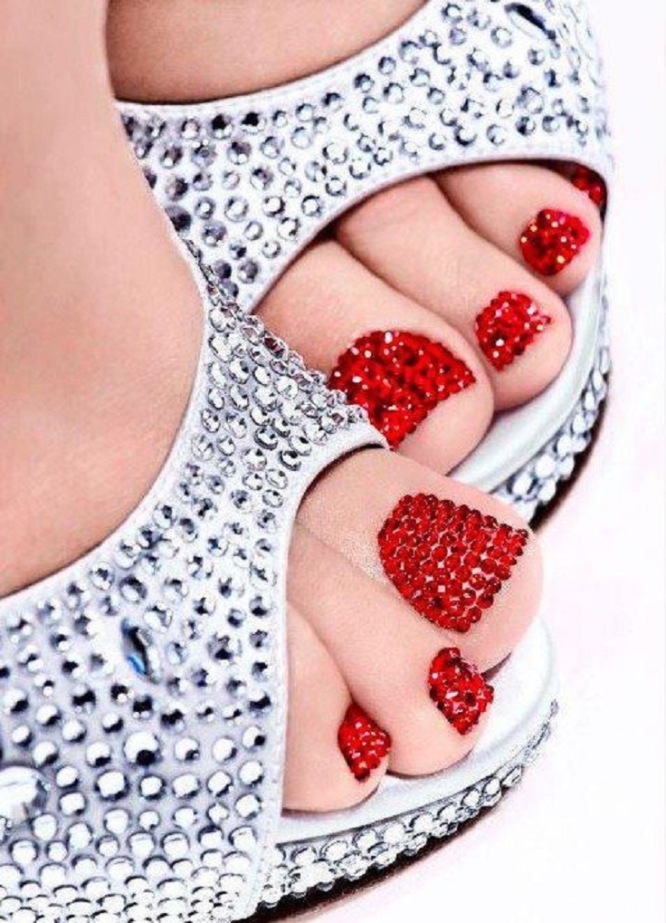 Top 10 Red Nails Designs