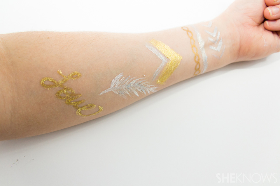 14diy-temporary-metallic-tattoo-tutorial-_6020_bifast