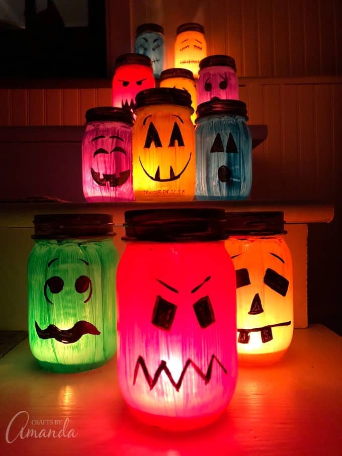 halloween-painted-jar-luminaries-