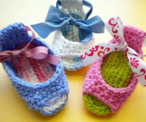 Top 10 DIY Crochet Baby Shoes