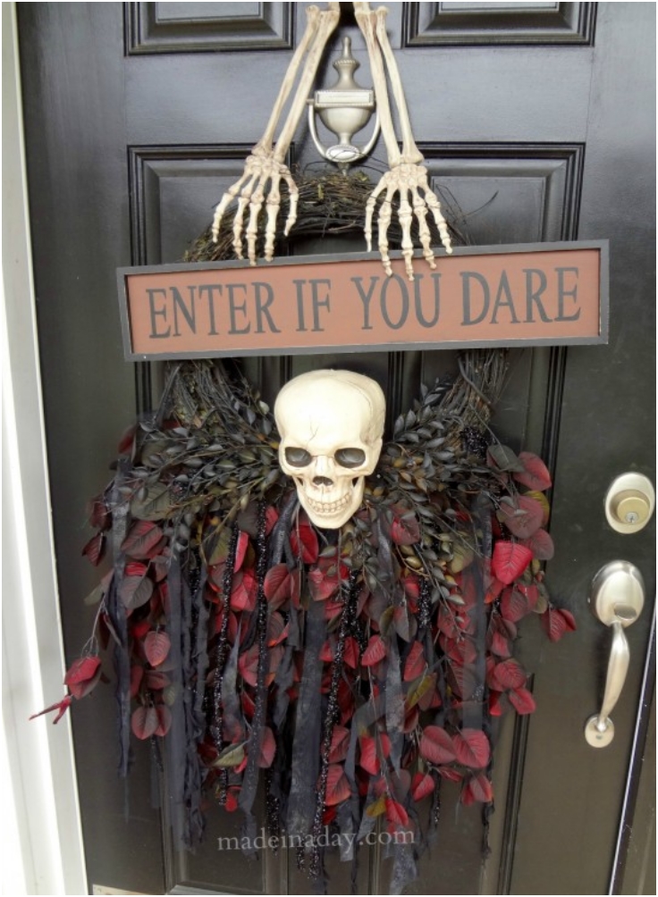 Top 10 DIY Scary Halloween Wreaths | Top Inspired