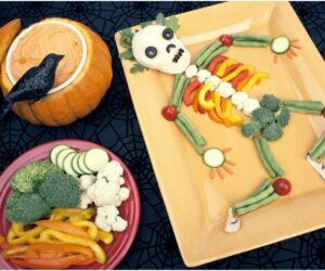 Top 10 Fruit and Veggie Halloween Treats For Kids