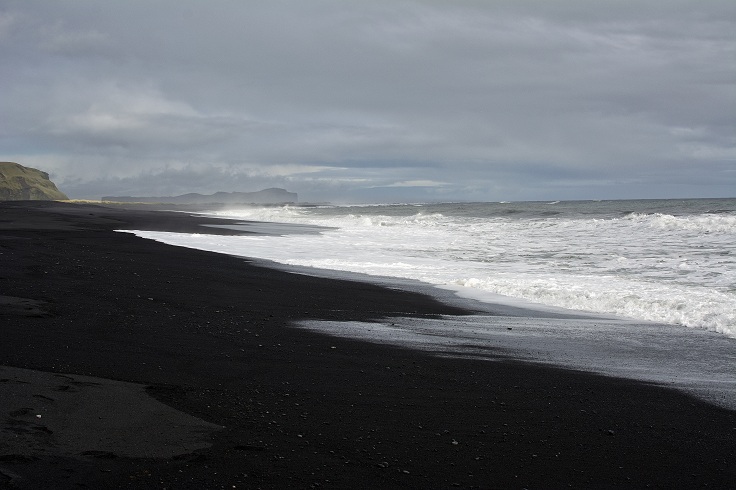 Vik-Beach-1