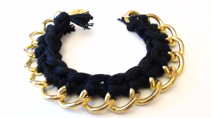 Top 10 Tutorials for Crochetet Accessories | Top Inspired