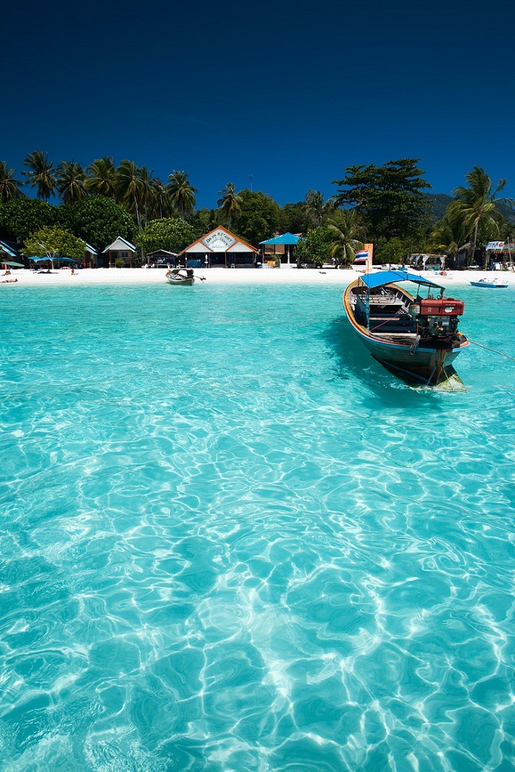 100222_ko_lipe_thailand_crystal_clear_water_ocean_turquoise_blue_sky_longtail_palm_coconut_tree_travel_photography_MG_0681