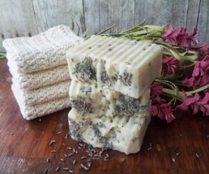 Top 10 Homemade Lavender Cosmetic Products