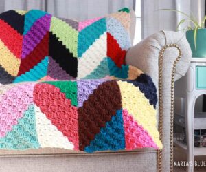 Top 10 Crochet Patterns for Warm and Homey Blankets