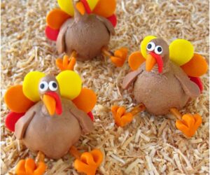 Top 10 Cute DIY Thanksgiving Turkey Treats