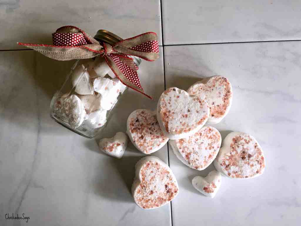 DIY-Bath-Bomb-Recipe-Pile DIY-Bath-Bomb-Recipe-Pile