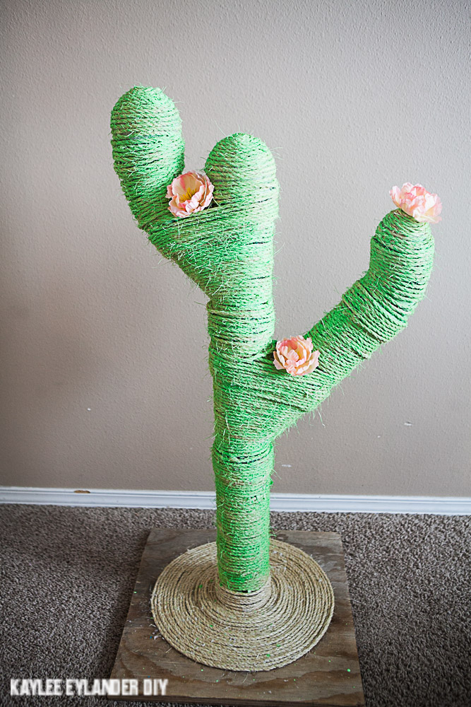 DIY-Cactus-Cat-Scratching-Post-11-1 DIY-Cactus-Cat-Scratching-Post-11-1