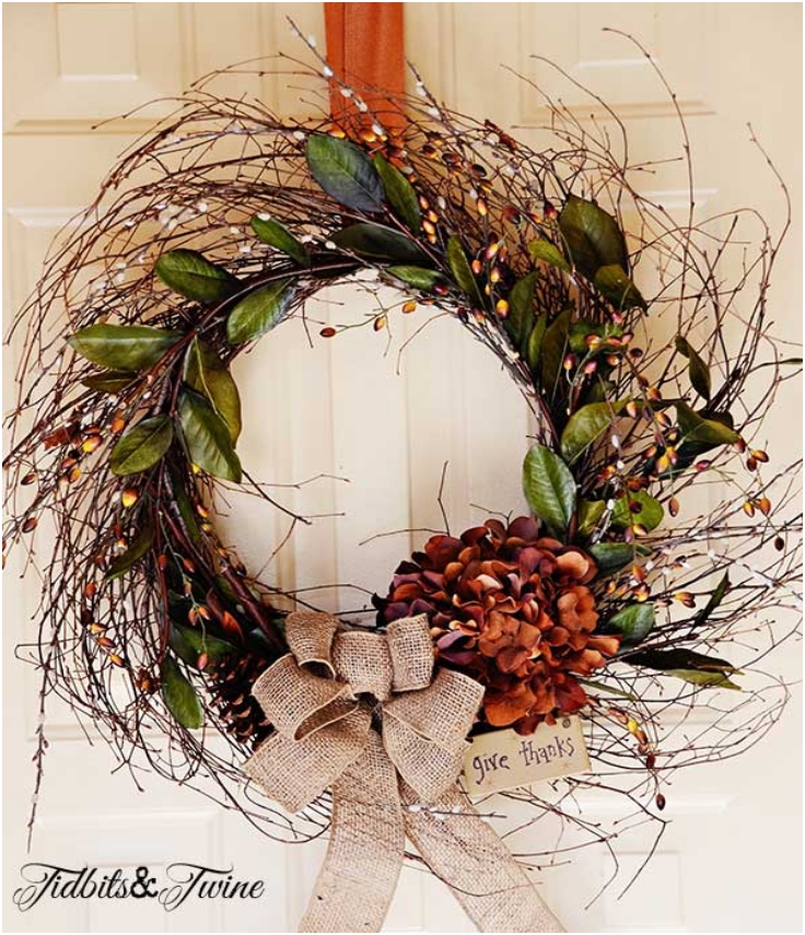 DIY-Inexpensive-Fall-Wreath-And-Fancy-Bow