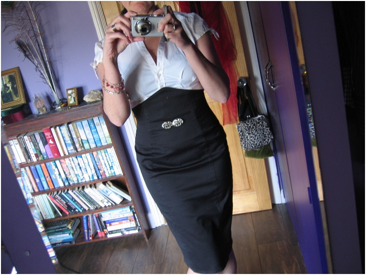 High-waisted-pencil-skirt-pattern High-waisted-pencil-skirt-pattern