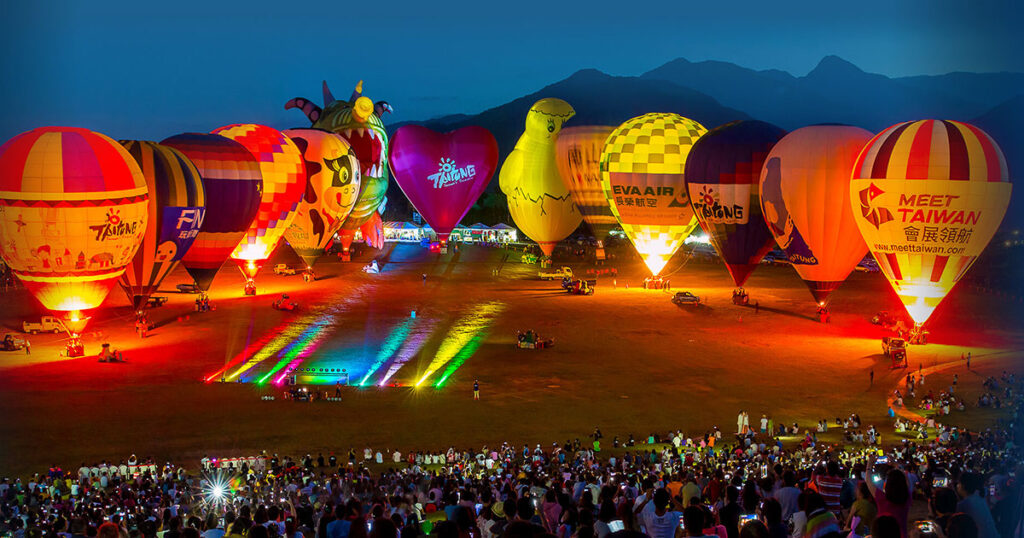 TAIWAN-Luye-Taitung-County-Hot-Air-Balloon-Festival-1024x538