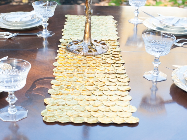 Thanksgivukkah-Gelt-Table-Runner