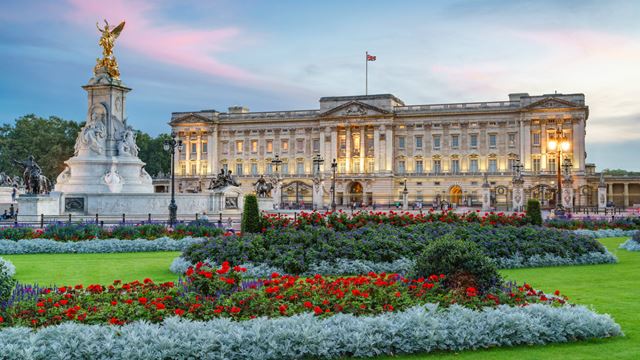 buckingham-palace-