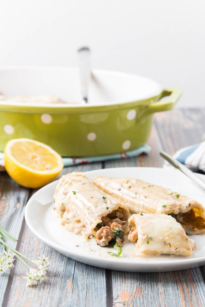 creamy-black-garlic-alfredo-stuffed-pasta