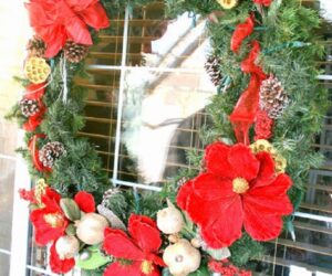 Top 10 Adorable DIY Christmas Wreaths