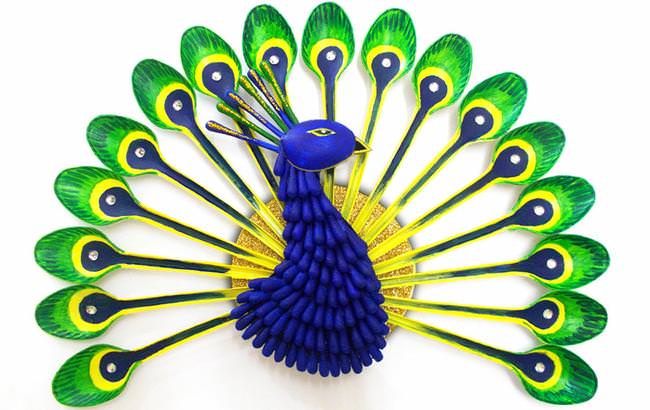 plastic-spoon-peacock-diy-home-decor- plastic-spoon-peacock-diy-home-decor-