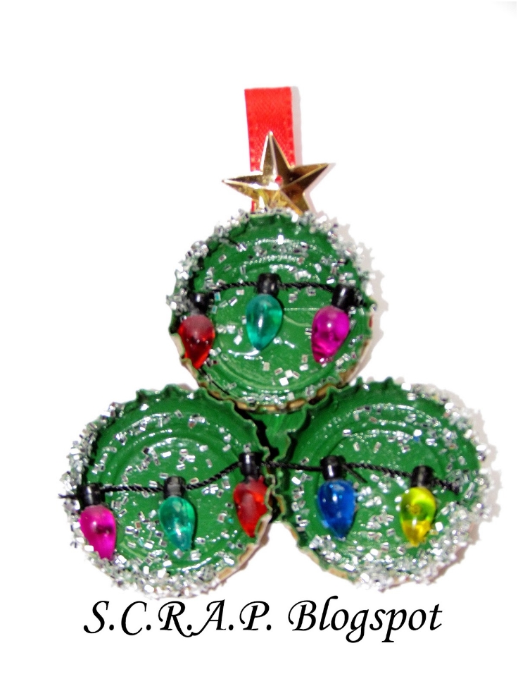 Bottle-Cap-Christmas-Tree-Christmas-Tree-Ornament