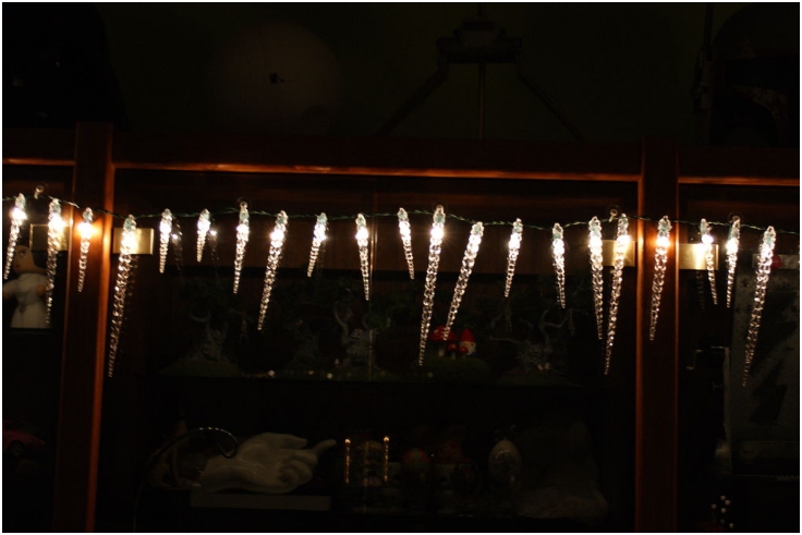 DIY-Christmas-Icicle-Mini-Lights DIY-Christmas-Icicle-Mini-Lights