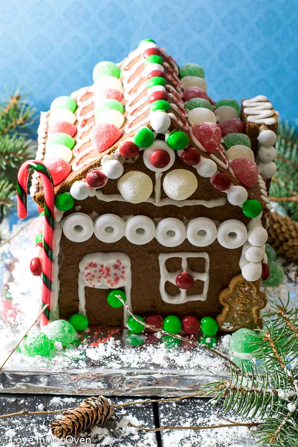 DIY-Gingerbread-House-3