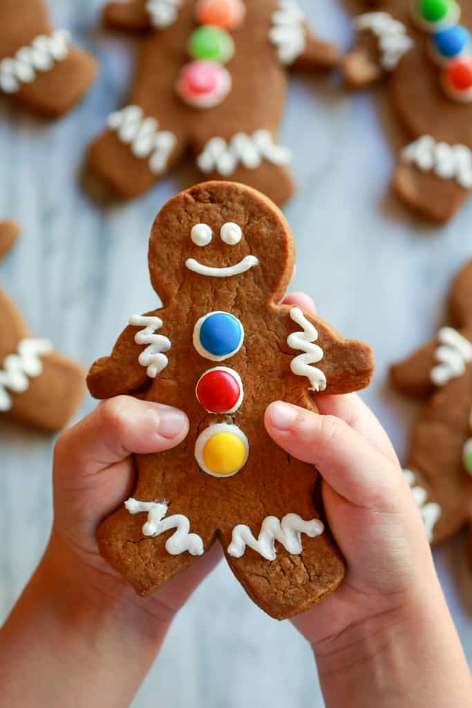 Gingerbread-Men-Cookies-5