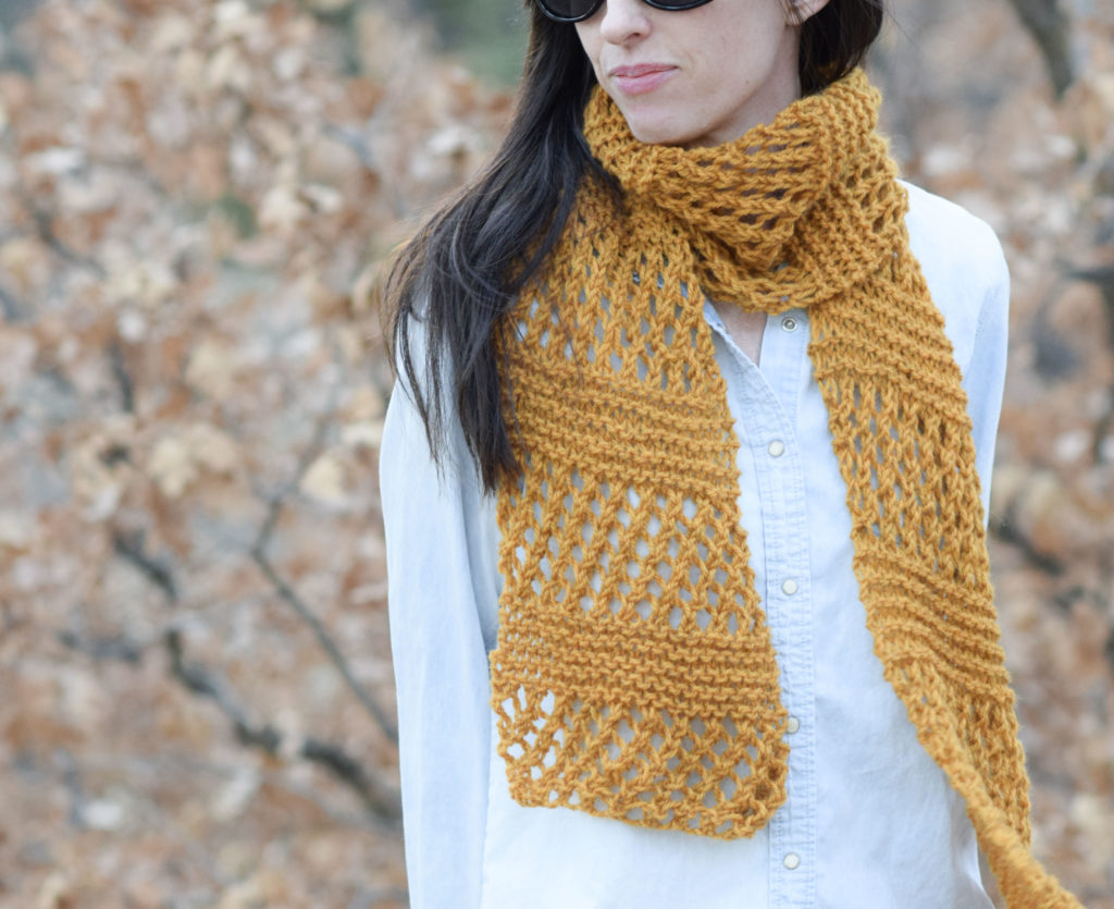 Honeycomb-Summer-Knit-Scarf-Pattern-1-1024x835-1