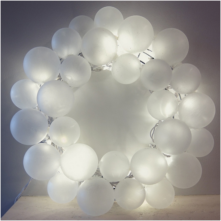 Lit-Frosted-Ball-Wreath Lit-Frosted-Ball-Wreath
