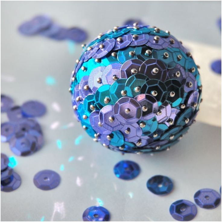 New-Years-Sequin-Ball