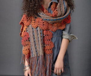 Top 10 Fun And Unusual DIY Scarfs (Free Kniting and Crocheting Patterns)
