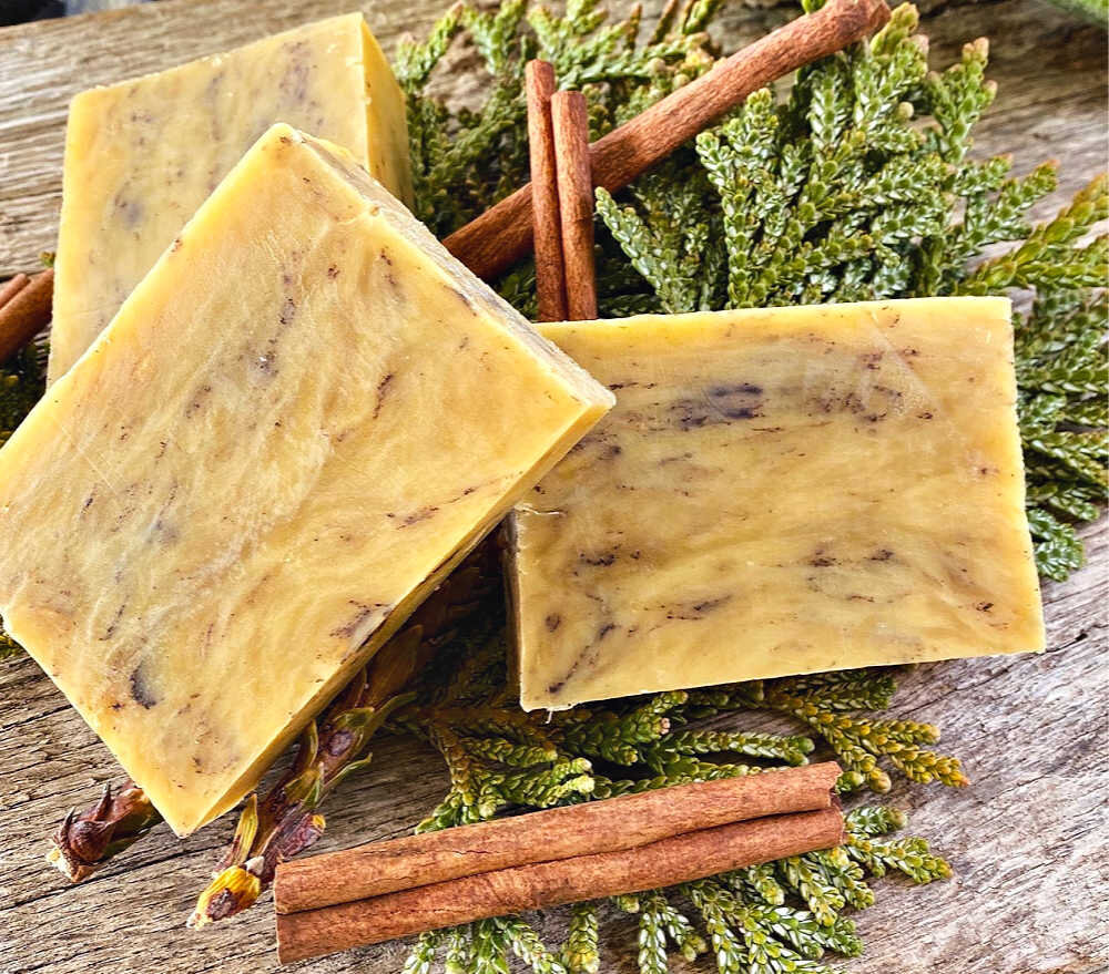 PicSexyWildManSoap1 PicSexyWildManSoap1