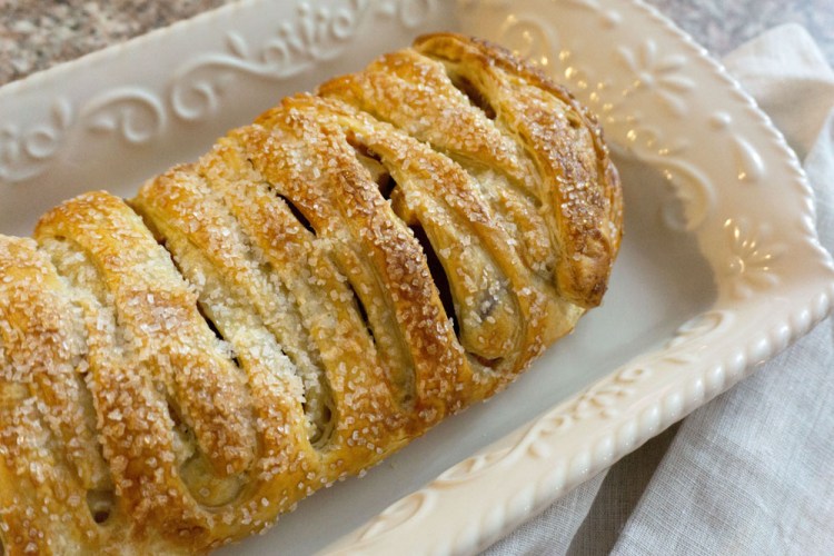 Plum-and-Apple-Strudel-9