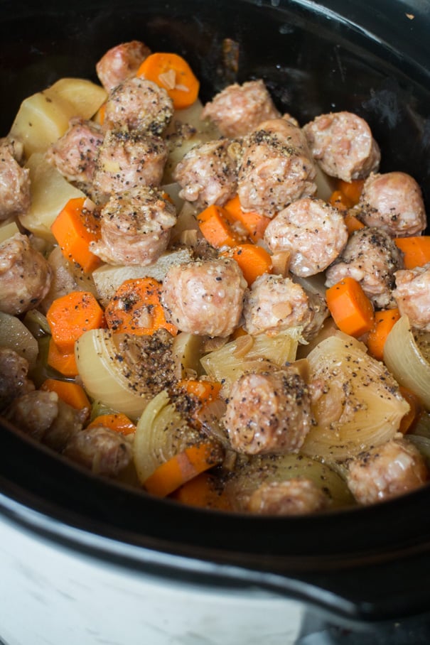 Slow-Cooker-Sausage-and-Cabbage Slow-Cooker-Sausage-and-Cabbage