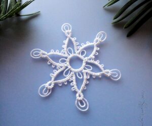 Top 10 Free Patterns for Crocheted Snowflakes