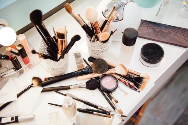 bridal-makeup-kit- bridal-makeup-kit-