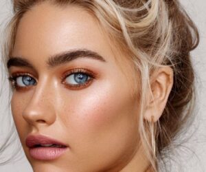 Top 10 Colors For Blue Eyes Makeup
