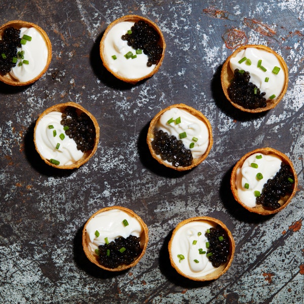 caviar-and-creme-fraiche-