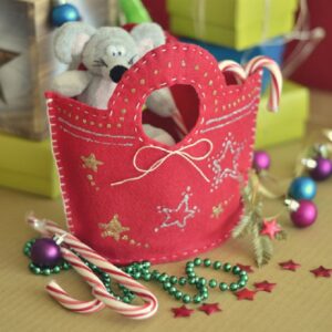diy-christmas-gift-bags_01-300x300