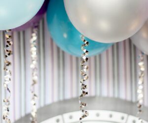 Top 10 Glittering DIY New Year’s Eve Party Decorations