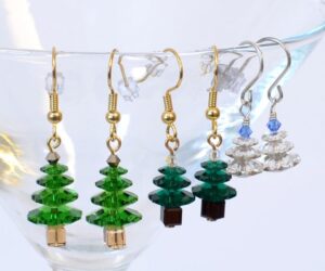 Top 10 Lovely DIY Christmas Beaded Earrings