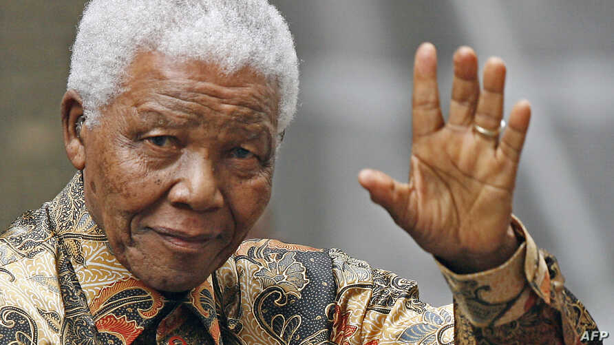 nelson-mandela-colorful-attire-