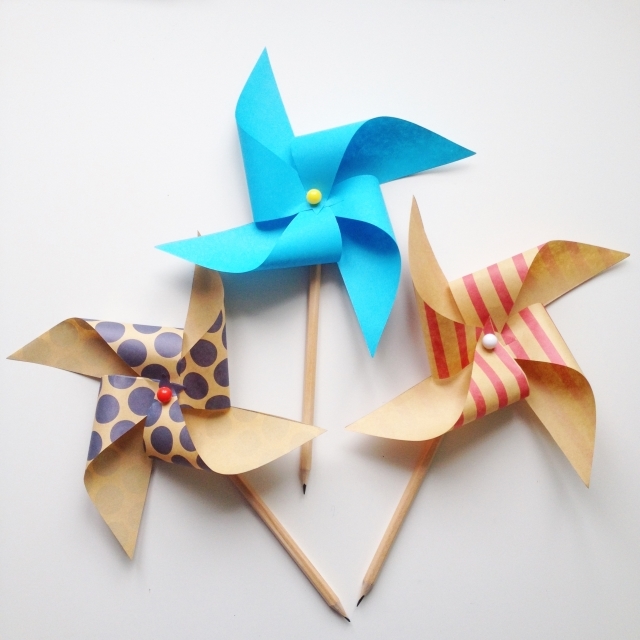 pinwheel-pencil-toppers-