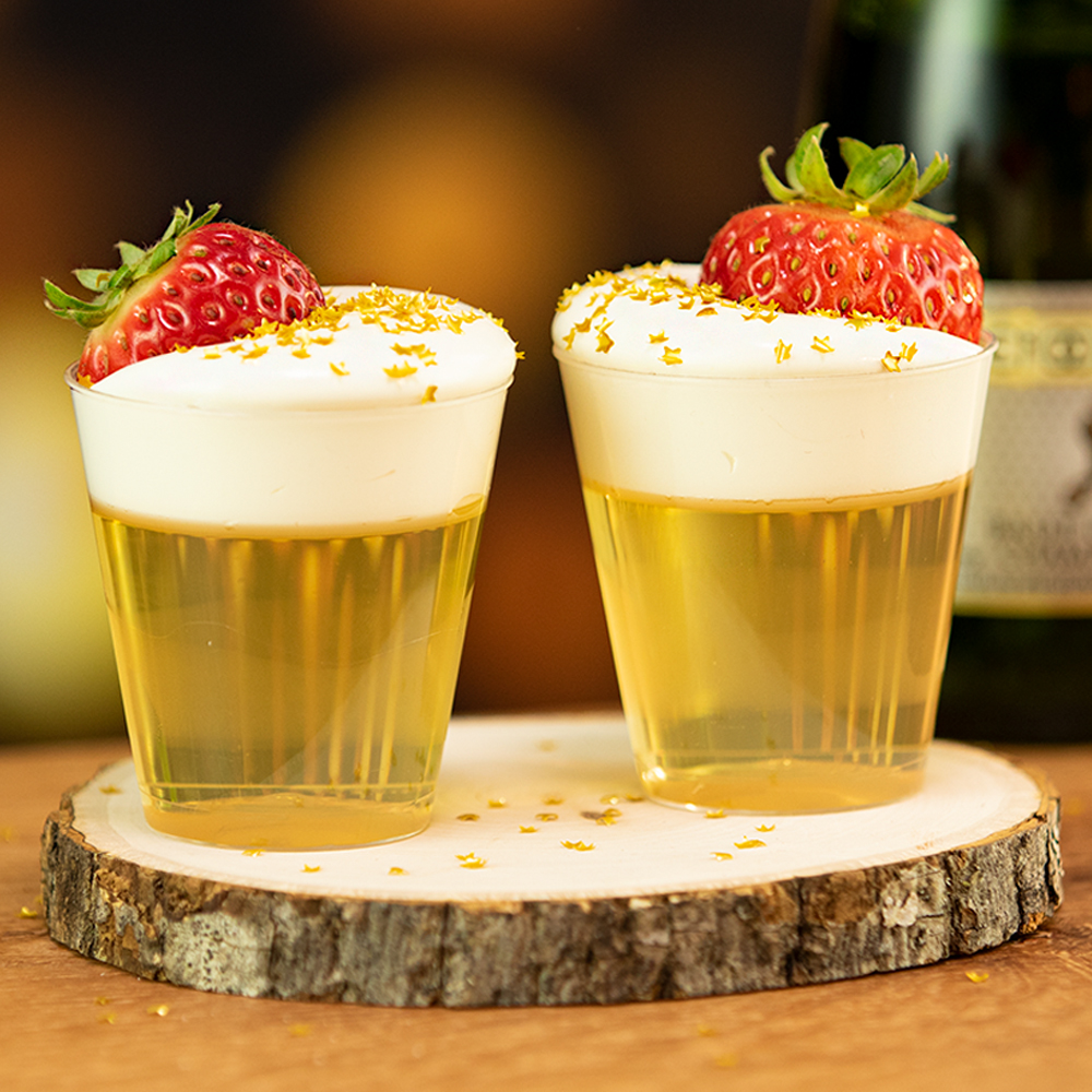 strawberry-champagne-jello-shots strawberry-champagne-jello-shots