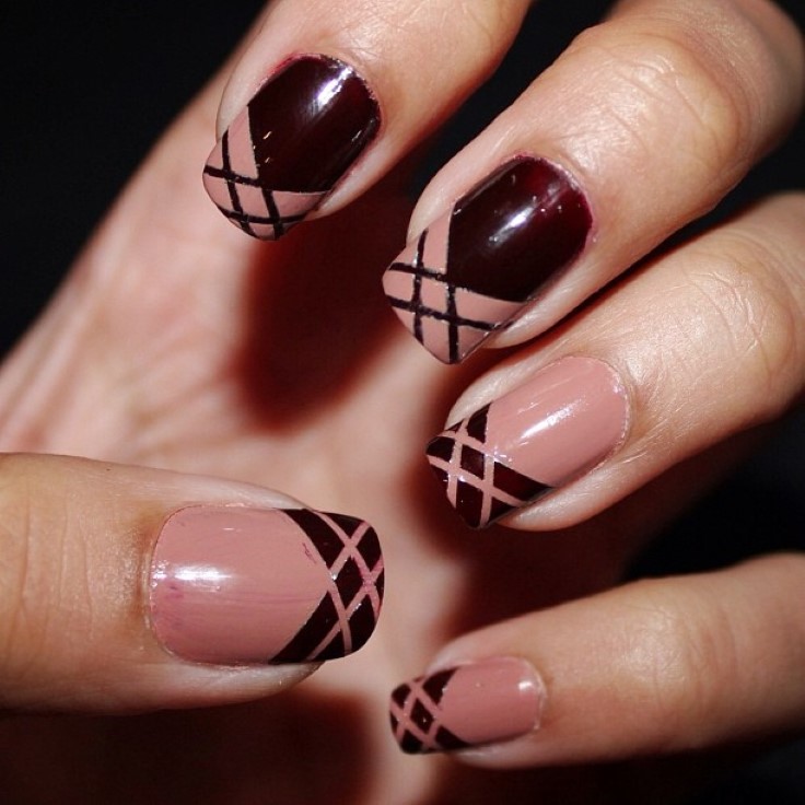 Top 10 Striped Nail Designs
