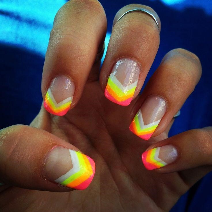 striped-nail-designs_10